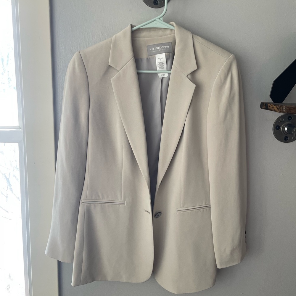 Cream Blazer Liz Claiborne